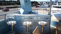 Platinum -  Sundeck Bar